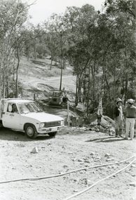 Photographs, 1979-80 MMBW pipe line project at Hubbard Reserve, North Ringwood � Last days of the boring