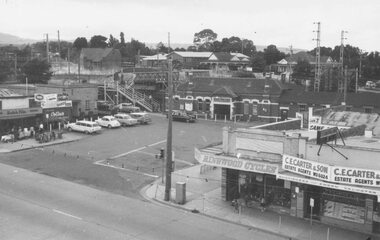 Photograph, Maroondah Highway Central, Ringwood. Town Hall rooftop view of Railway station entrance. c.1962