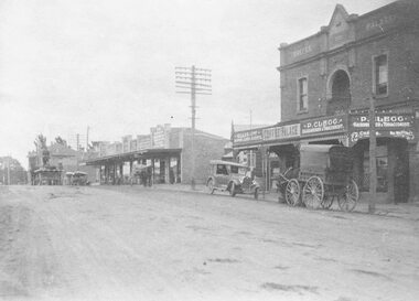 Photograph, Maroondah Highway Central, Ringwood. Coffee Palace and shops along Main Street between Adelaide Street and Melbourne Street. c1920's