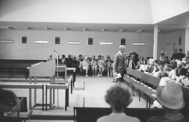 Photograph, New St Paul's Church of England, Warrandyte Road, Ringwood. Opening service, 21.11.70