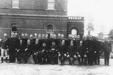 Photograph, Constable Wakeham at Geelong 1928