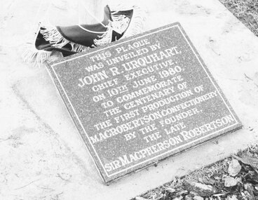 Photograph, Plaque commemorating centenary of first confectionery production of MacRobertson confectionery