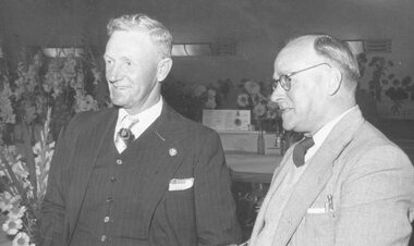 Photograph, Ringwood Horticultural & Agricultural Society- Ringwood Autumn Flower Show - Mr. Geo. Burns and ? March 1959