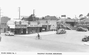 Photograph, Railway Station entrance, Ringwood - c1940