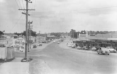 Photograph, Maroondah Highway west of Wantirna Road intersection. ca 1958?