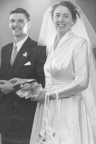 Photograph, Wedding of Mr. F. Lord, Dandenong, Miss Rosalie Storey, Hobart St. Ringwood . c1960