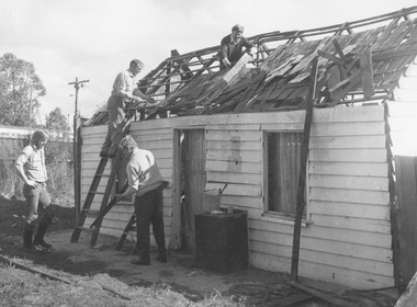 Photograph, Dismantling Ringwood miners cottage in 1975