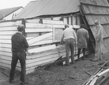Photograph, Dismantling Ringwood miners cottage in 1975