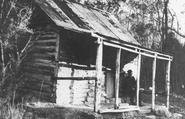 Photograph, Miners hut, assumed to be in Warrandyte. c1890