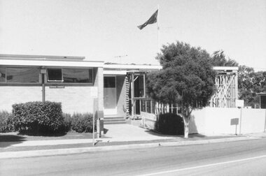 Photograph, Additions to R.S.L., Station Street .1973