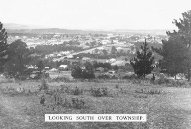 Photograph, Looking south over Ringwood township from Loughnans Hill c1930.  Ringwood Street is the main road in the centre