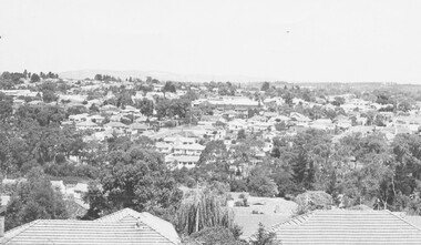 Photograph, Overlooking Ringwood from Loughnan Hill.  (Undated)