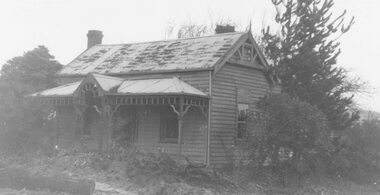 Photograph, Residence of J. Williams, Mullum Rd. 1965. Two photos