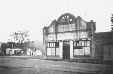 Photograph, Adelaide Street, Ringwood, showing 'Mail' Office - looking east.  Demolished for Eastland parking area.  Photograph circa early 1960s