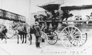 Photograph, Ringwood/Warrandyte coach at Ringwood station, 1925.  Will J. Hussey - b. Lilydale 1886 is the driver