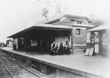 Photograph, Ringwood Railway Station c1908