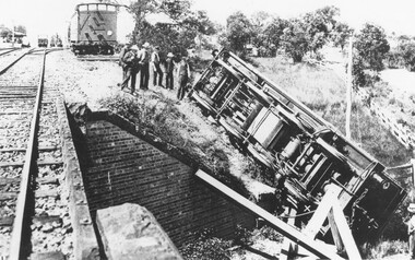 Photograph, Train derailment at Wantirna Road subway in Ringwood, looking towards station. Station St. on right. 1/2/1902