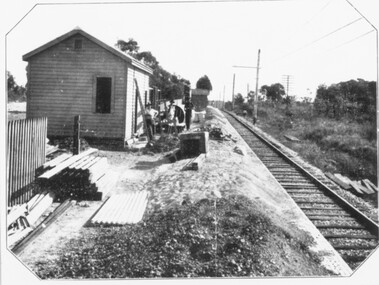 Photograph, Constructing Ringwood East railway station - 1925