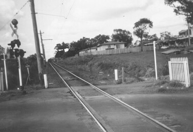 Photograph, Dublin Road railway crossing looking east (towards East Ringwood railway station) 1974