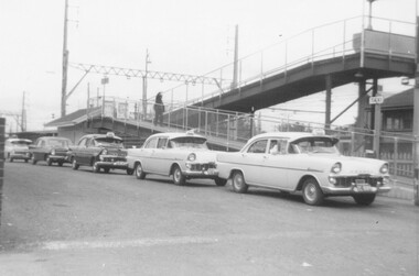 Photograph, Holden taxis at Ringwood Railway Station rank, 1963