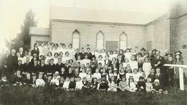 Photograph, Ringwood Methodist Sunday School pupils 1926-7