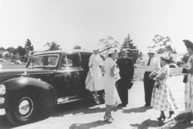 Photograph, Official opening of Greenwood Park Kindergarten, Greenwood Avenue, Ringwood on 10th December 1955