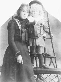 Photograph, Marie Herry (b. 1884) and Louis, eldest daughter and youngest son of Louis and Kate Herry - circa 1900