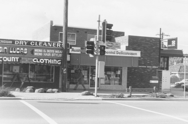 Photograph, North Ringwood Shopping Centre pedestrian crossing, Warrandyte Road, North Ringwood, near Dickson Crescent - July, 1981