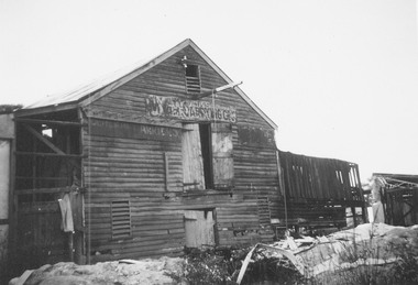 Photograph, Matlock's Livery Stable, Ringwood. 1959