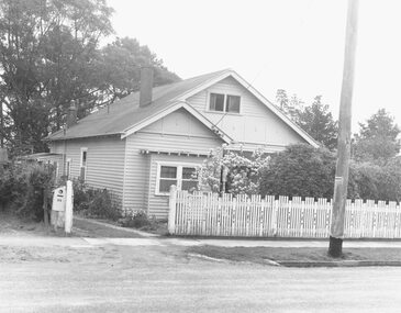 Photograph, Wigleys house, Wilana St, Ringwood  (undated - possibly 1960's)