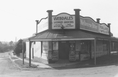 Photograph, Webdale's Licensed Grocer, Station Street, Ringwood 1976