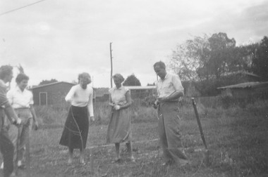 Photograph, Working bee in Greenwood Park. Ringwood. (undated)