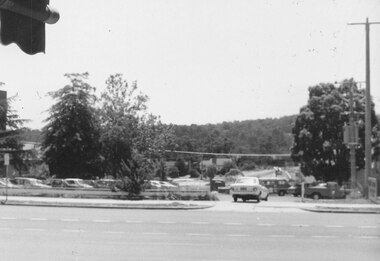 Photograph, New market - Where Ringwood's new street will be between ANZ Bank and Billy Guyatts. 1982