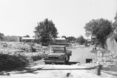Photograph, New market - The Bond St. entrance to the new street across Seymour and Charters. Ringwood 1982