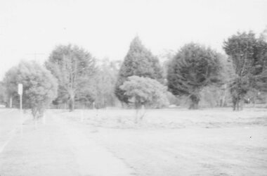 Photograph, Old baths site looking west to Ringwood Street, Ringwood. Late 1980's