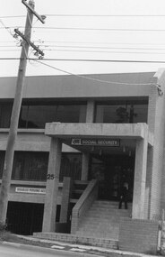 Photograph, Ringwood Street, Ringwood 1982 (2 views) - Social Security Building