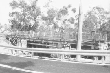Photograph, The old Warrandyte Road bridge viewed across bypass. Ringwood, 1986