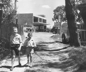 Photograph, Midway Arcade, Ringwood, being built.  Lane went to Adelaide Street - 1956