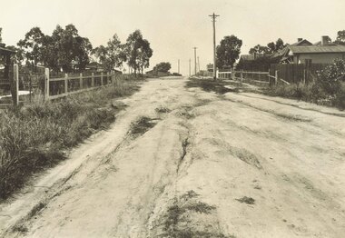 Photograph, Barkly St, Ringwood. Shop of Dark's, corner Haig St  (undated)