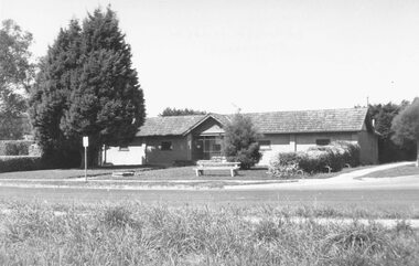 Photograph, The old Ringwood Baths in Ringwood St. 1971