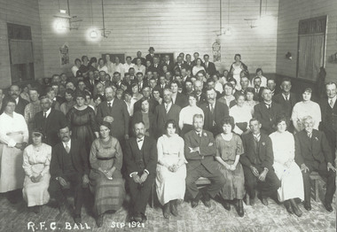 Photograph, Ringwood Football Club Ball, group photograph. 1921