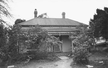 Photograph, Wieland Home today.  Cnr. Dickason Rd. & Canterbury Rd. 30.9.1973