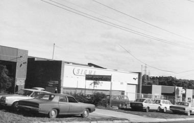 Photograph, Sigma Building - 47 Bond Street Ringwood. 1981