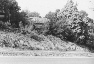 Photograph, No.12 Glenvale Road, North Ringwood. 1982