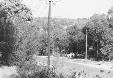 Photograph, Looking from Glenvale Road North Ringwood, across Glenvale towards Deep Creek Road 1982