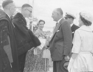 Photograph, Sir Dallas and Lady Brooks, City Proclamation 1960 with Town Clerk Dwerryhouse and Mayor Lavis