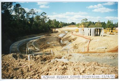 photograph, Eastlink Ringwood Bypass Construction-Ringwood Bypass Creek Diversion 15/4/95
