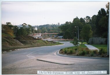 photograph, Eastlink Ringwood Bypass Construction-Bypass from top of Junction St