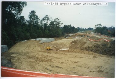 photograph, Eastlink Ringwood Bypass Construction-Bypass-Near Warrandyte Rd 14/6/95