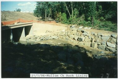 photograph, Eastlink Ringwood Bypass Construction-Mullum Ck Rock Lining 21/1/96